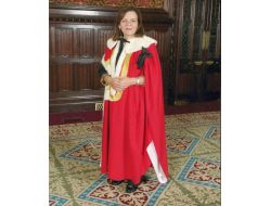 Barones Meral Ece, Gül Çiftine Saray'da Hoşgeldiniz Diyecek