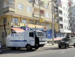 Diyarbakır’da Kck Operasyonu..