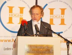 Bleker: Kim Ne Derse Desin 400. Yılı Büyük Coşkuyla Kutlayacağız