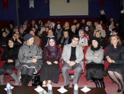 Depremzede Öğretmen: Çanakkale Savaşı’na Gider Gibi Erciş'e Döneceğiz