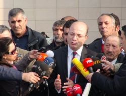 İlhan Cihaner: Büyük Gözaltı Yaşıyoruz