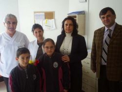 Edremit Ağız Ve Diş Sağlığı Merkezi Diş Fırçası Ve Macunu Dağıttı