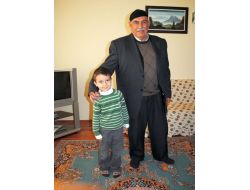 1976 Van Depremini Yaşayan Depremzede, Manavgat'ta Depremzedelere Evini Açtı