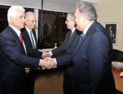 Eroğlu, Brüksel'de Yunus Emre Kültür Merkezi'ni Ziyaret Etti