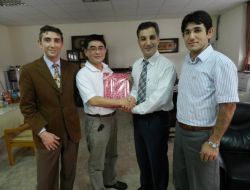 Türk Okulu'dan Van’a 'Geçmiş Olsun' Mektubunu Gönderen Okula Teşekkür Ziyareti