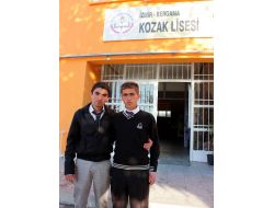Bergama Kozak Lisesi Vanlı Öğrencilere Kucak Açtı