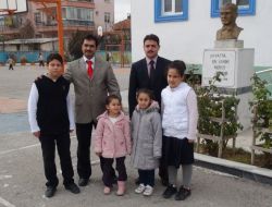 Gevher Hatun Koleji, Depremzede Öğrencilere Kucak Açtı