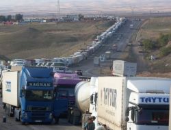 Habur'da 40 Kilometrelik  Kuyruk