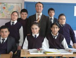 GÖNÜL GÖZÜYLE EĞİTİM VERİYOR