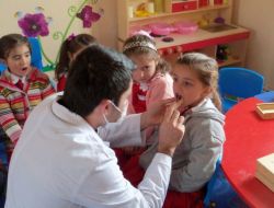 Öğrencilere Ağız Ve Diş Sağlığı Muayenesi