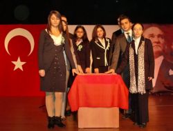 Giresun'da Öğretmenler Günü Törenle Kutlandı