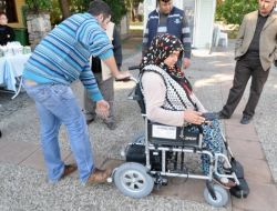 Fethiye Evi Gönüllüleri 22’nci Akülü Arabayı Aldı