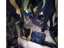 Özel Harekatlı Operasyon polis kamerasında