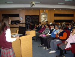 Öğrencilerin Demokrasi Sınavı Başarılı Geçti