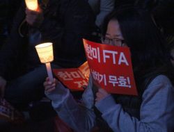 Güney Kore'de Sta Protestosu