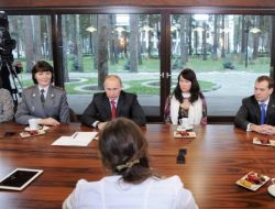 Medvedev Sovyet Müziği Dinlememiş!