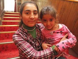 Vanlı Depremzede Çocuklar Rahat Uyuyor