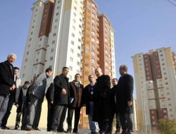 Başkan Yaşar, Site Sakinlerinin Sorunlarını Dinledi