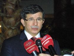 Davutoğlu: Suriye Halkını Kaderine Terk Edemeyiz