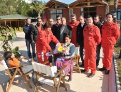 Akut Depremzedeleri Yalnız Bırakmadı..