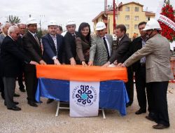 Selçuklu Belediyesi Sağlık Ocağı Ve Emekliler Konağının Temelini Attı