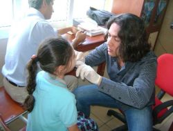 Elma Ve Peynir Yiyen Çocukların Dişleri Daha Sağlıklı