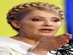 Turuncu Devrim Bölündü, Rusya Yanlısı Yanukoviç'in Şansı Arttı