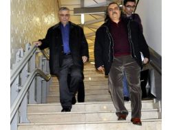 Eymür O Tuğlayı Çekti!!