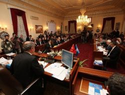 Bursa Büyükşehir Belediyesi'nin Yeni Yıl Bütçesi 870 Milyon Lira Oldu