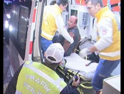 Kamyonet İşçilerin Arasına Daldı: 1 Ölü, 3 Yaralı