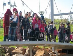 TELEFERİKTE DERS YAPTILAR