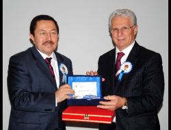 Vali Balkanlıoğlu: Trafik Kuralları Herkes İçin Geçerli Olmalı