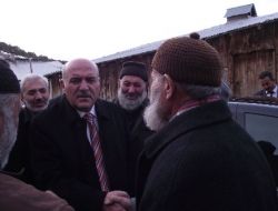 Vali İpek'ten Yanıkçamlı Vatandaşlara Destek Sözü