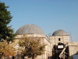 Payas Külliyesi Çatı Katları Kurşunla Kaplanıyor