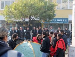 Parkta İzinsiz Çadır Kurmak İsteyen 7 Öğrenci Gözaltına Alındı