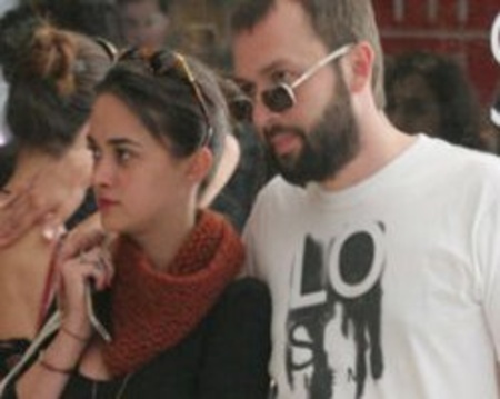 Ayrılık kararından sonra gazetecilere çıkıştı