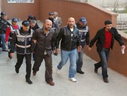 Ünlü İsimlerin De Karıştığı Çete Operasyonunda 28 Kişi Adliyeye Sevk Edildi
