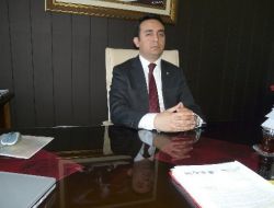 Van’lı 3 Depremzede Ailenin Kalacağı İki Katlı Evi Vatandaşlar Hazırlıyor