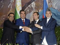 Afganistan Sorununa Rusya'nın Öncülüğünde Dörtlü Diyalog Katkısı