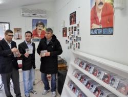 Genç Yaşta Ölen Sanatçının Ailesine Destek İçin Albüm Yaptılar