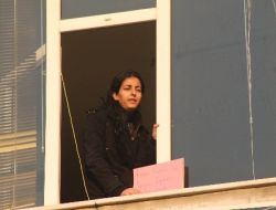 Protesto İçin Avukatlık Bürosunu İşgal Eden Eylemcilere Polis Müdahale Etti