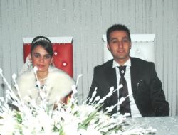 Düğününü Bilboardlarda İlan Etti