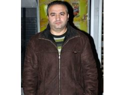 Kredi Kartı Şifresini Cüzdanında Sakladı, 3 Bin Lirasından Oldu