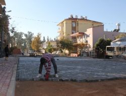 Döşemealtı'nda Altyapı Çalışmaları Sürüyor