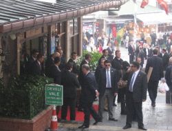 Samatya Meydanı'nı Gezen Joe Biden, Alışveriş Yaptı