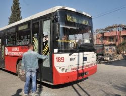 Yol Verme Tartışması Yüzünden Otobüs Şoförünü Hastanelik Ettiler
