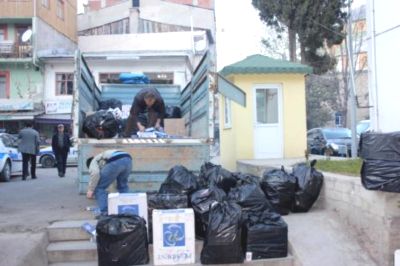 Minibüste 62 bin paket kaçak sigara