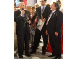 İzmirli Kuaförler Hünerlerini Selanik'te Sergiledi