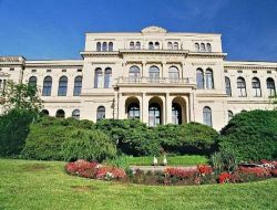 Frankfurt'ta Cumhuriyet Bayramı Kutlamalarına Nazan Eckes Ve Nil Karaibrahimgil De Katılıyor