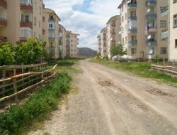 12 Yıldır Bitirilemeyen 24 Blokluk Sitenin Sakinleri Tedirgin